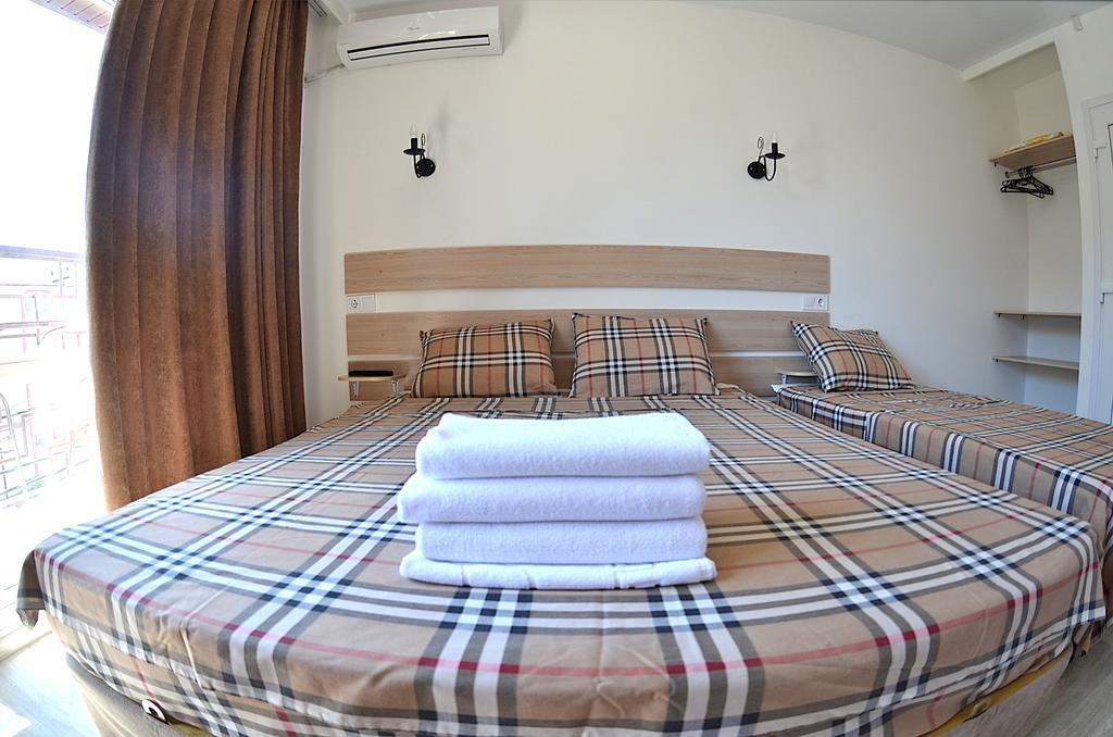 Guest House Geneva 자토카 외부 사진