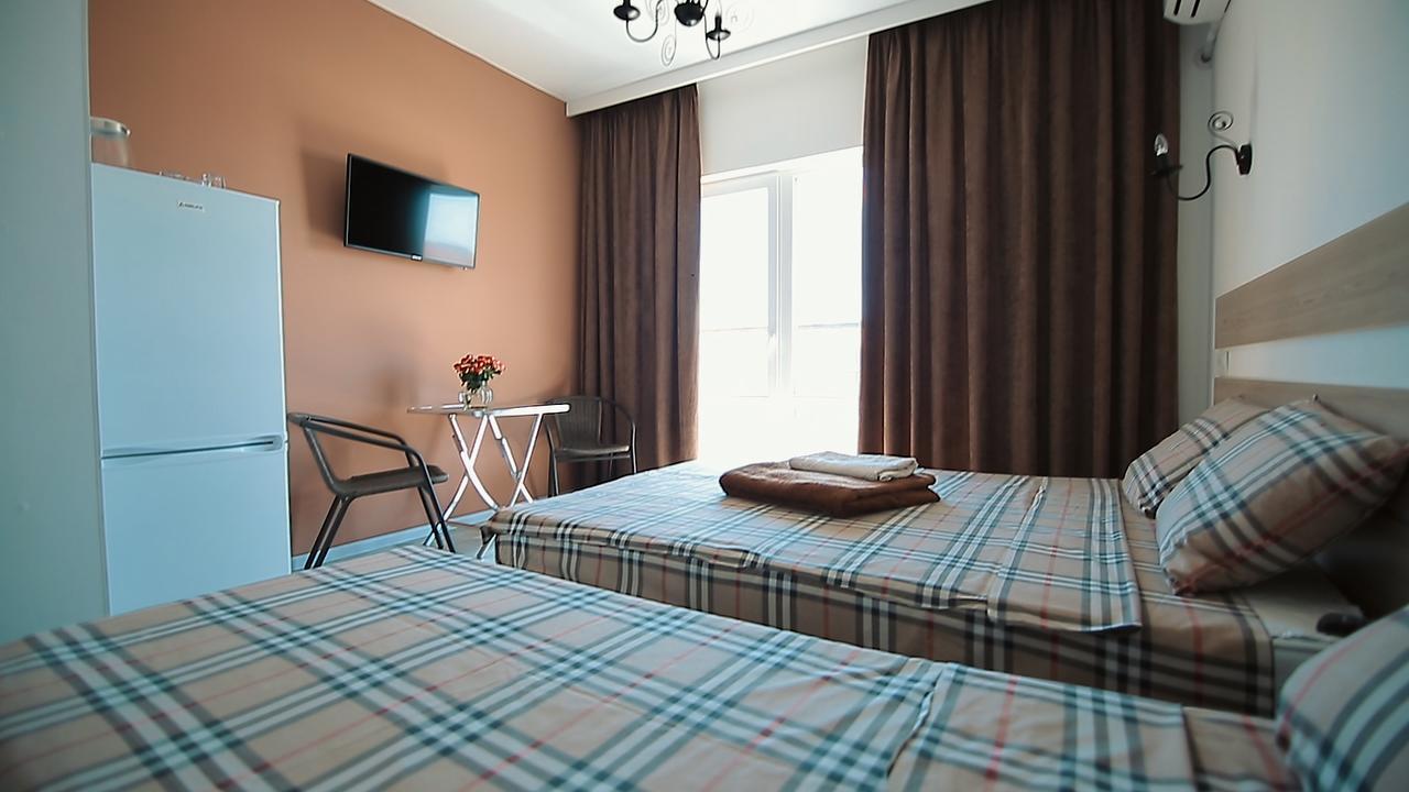 Guest House Geneva 자토카 외부 사진