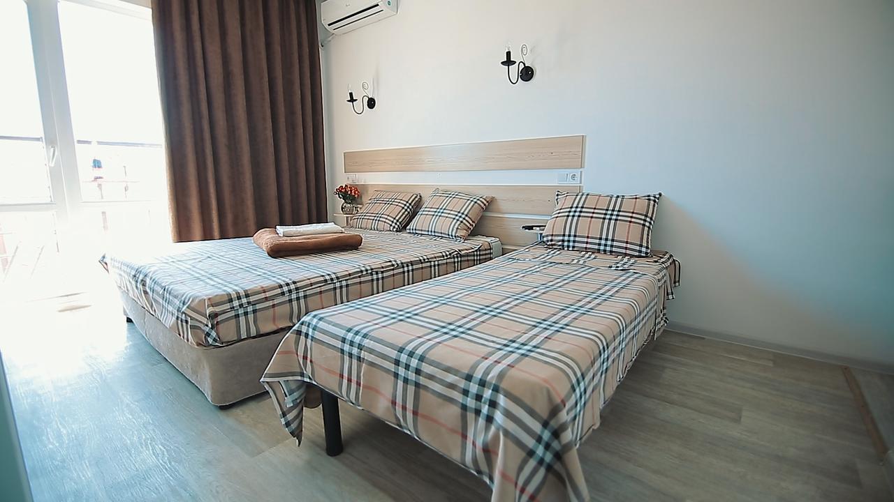 Guest House Geneva 자토카 외부 사진